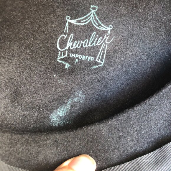 Vintage Black Velour Hat, Pillbox Hats For Fall Winter , Velvet Cloche Hat - Picture 9 of 9